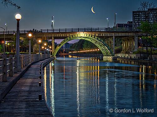 Laurier Street Bridge At Dawn_P1110993-5.jpg - Photographed along the Rideau Canal Waterway at Ottawa, Ontario, Canada.